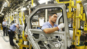 economia-montadora-renault-sao-jose-dos-pinhais-20120802-01-size-598